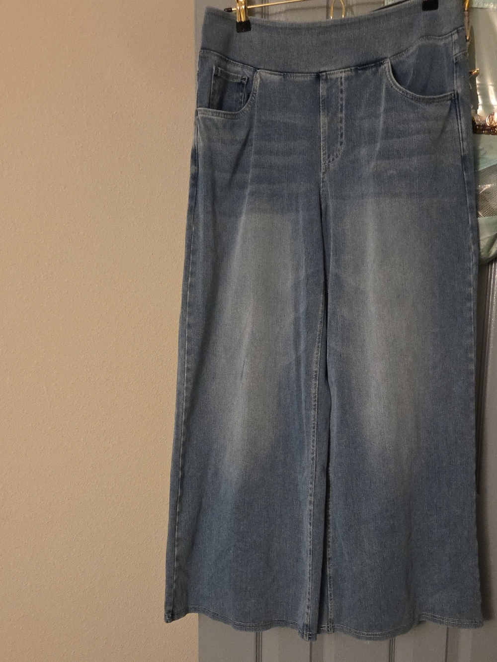 Cotton blend wide-leg cropped jeans, Halara Flex, size L